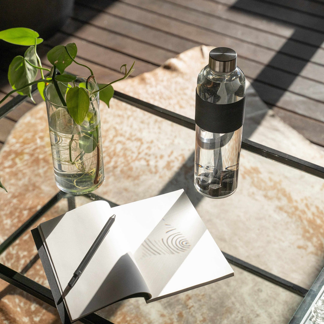 KURO-Bō Charcoal Water Filter Bottle - 1L