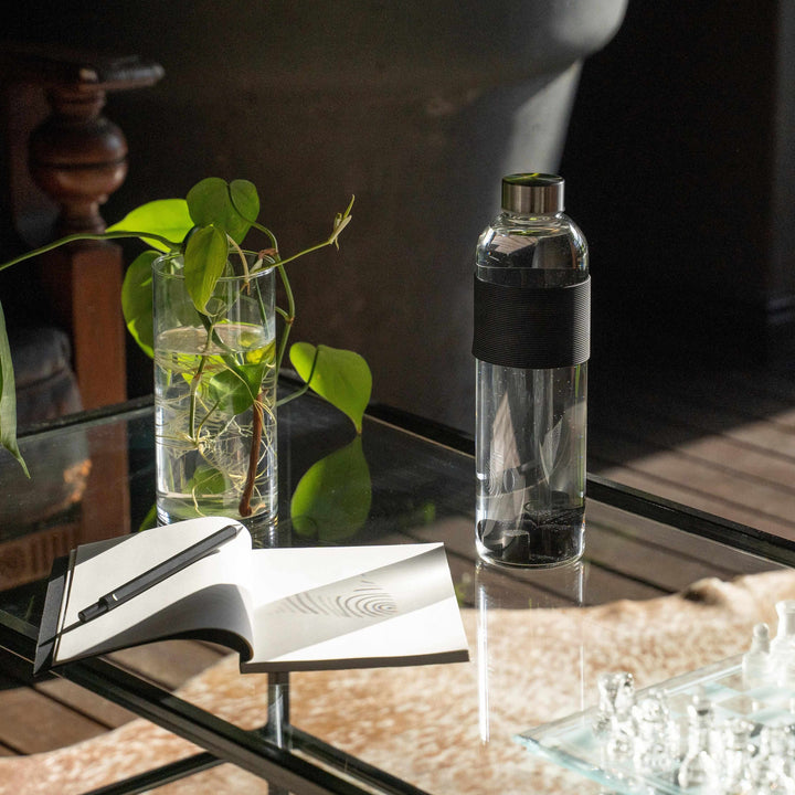 KURO-Bō Gō-Ecō Glass Water Bottle (1L)