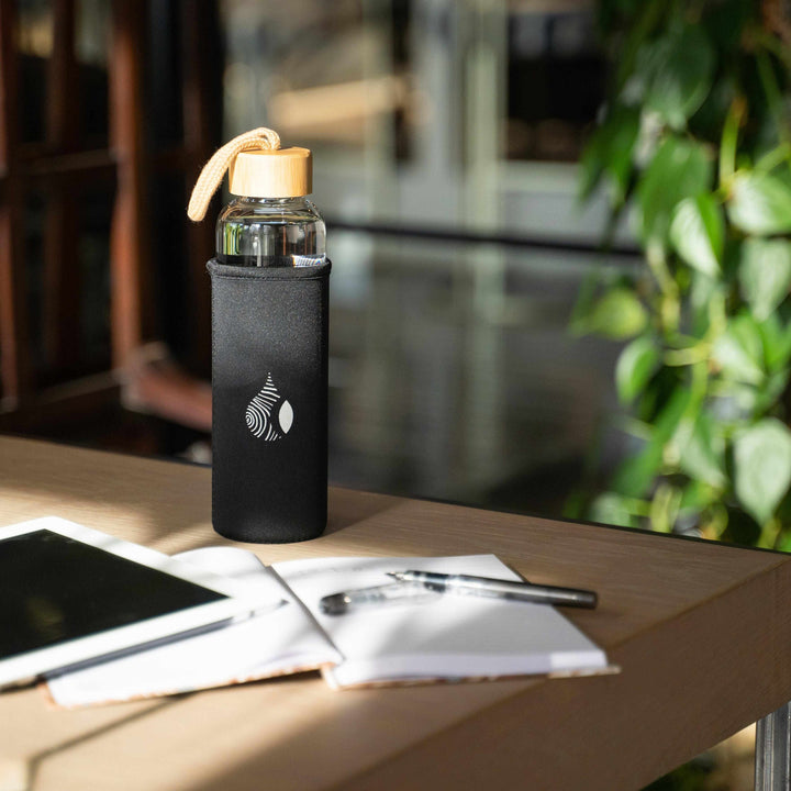 KURO-Bō Gō-Ecō Glass Water Bottle (550ml)