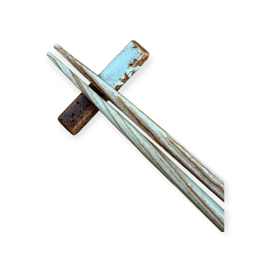 Chikyu Chopstick Rest - White
