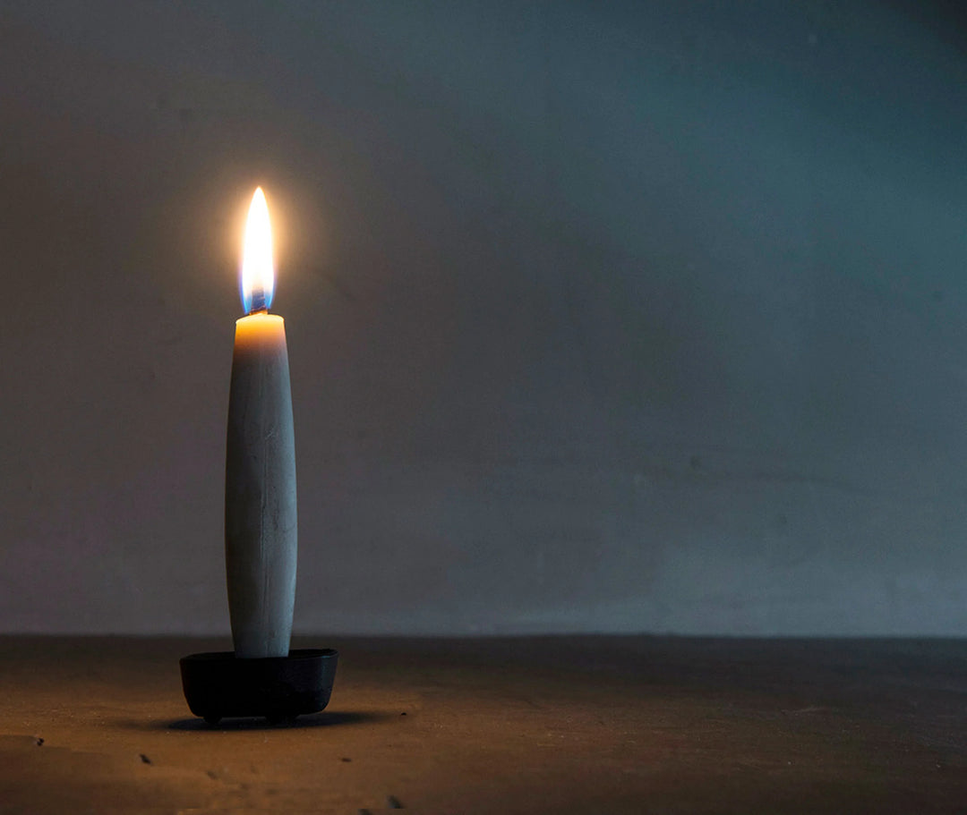 Daiyo Tohaku Sumac Candle & Koma Candle Stand Set