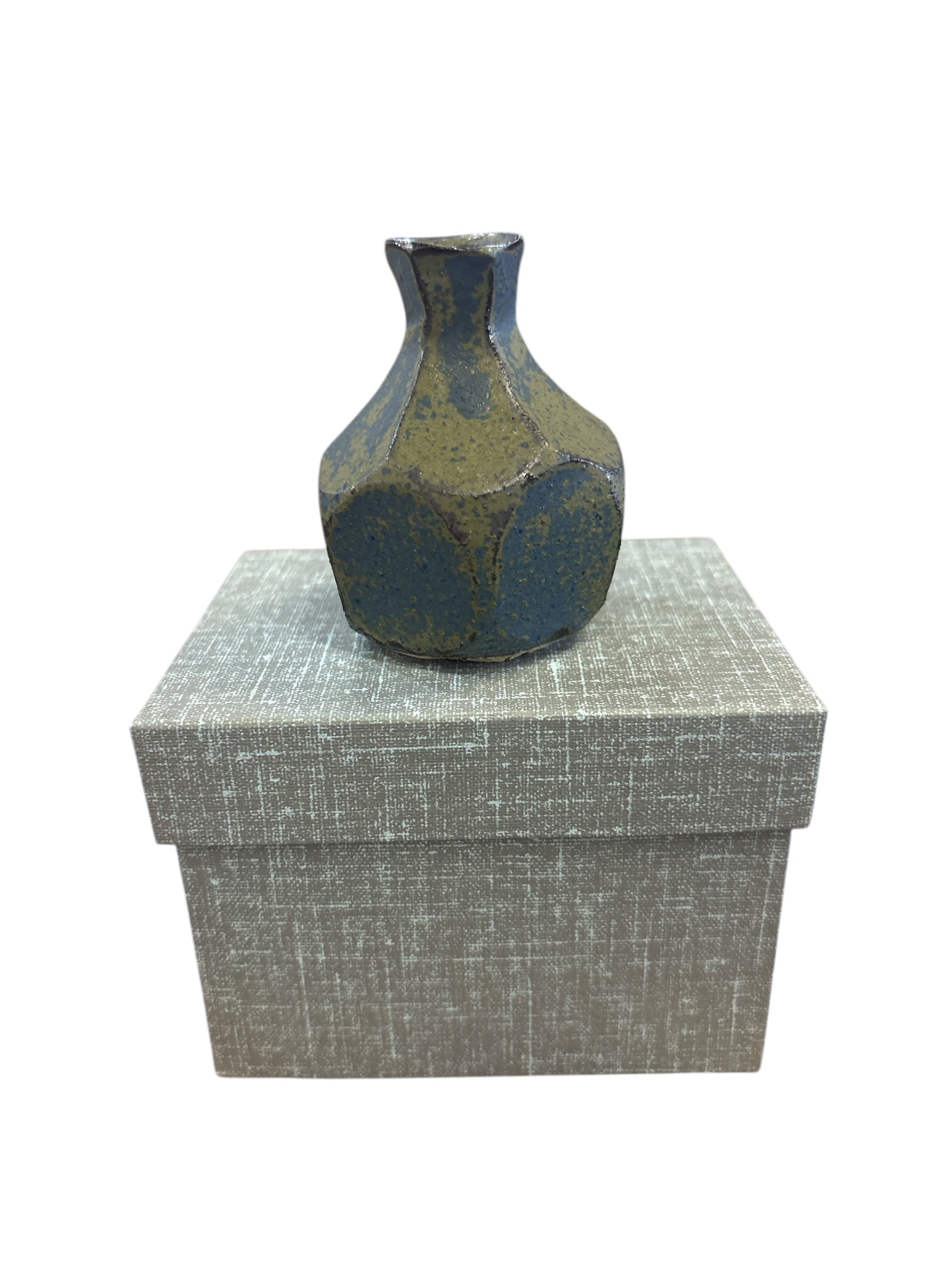 Single-Stem Ceramic Vases – Setamono Japanese Homeware