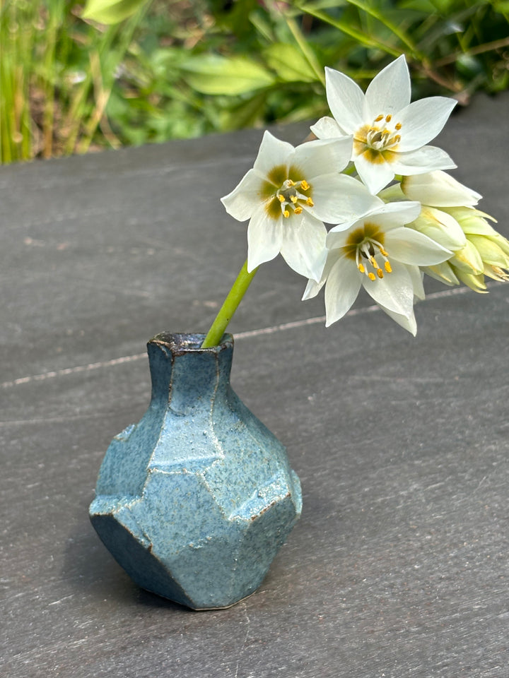 Single Flower Vase - Rokku / Green