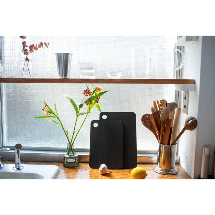 Parker Asahi Matte Black Rubber Cutting Board (M/L)