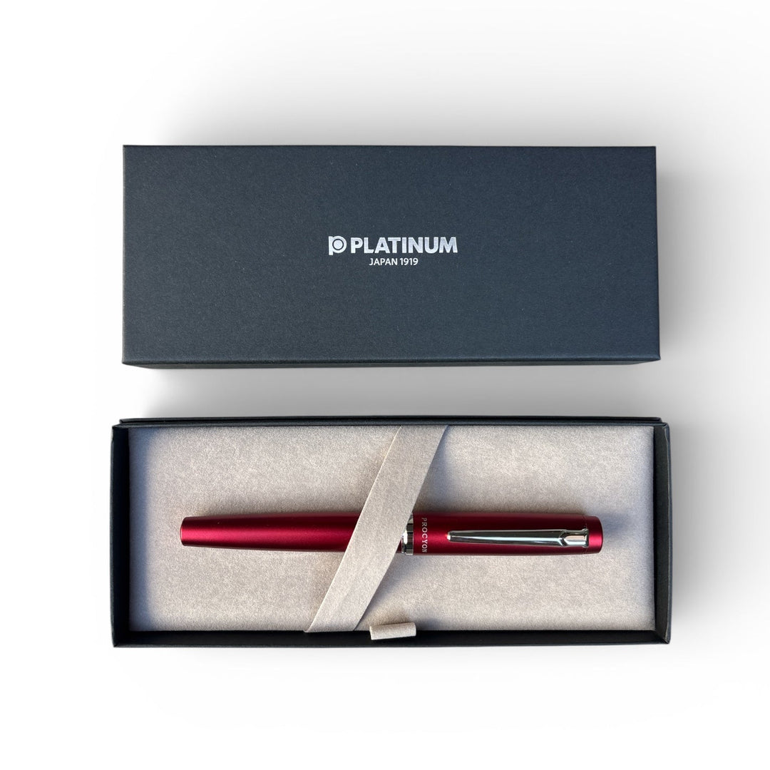 Platinum Procyon Fountain Pen - Carmine Red (Medium)