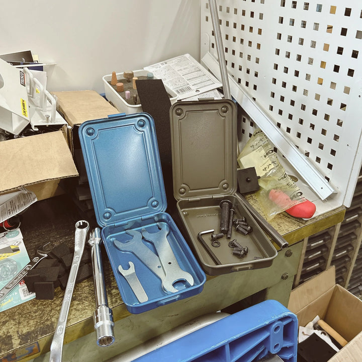 TOYO Trunk Shaped Toolbox T-152 - Blue