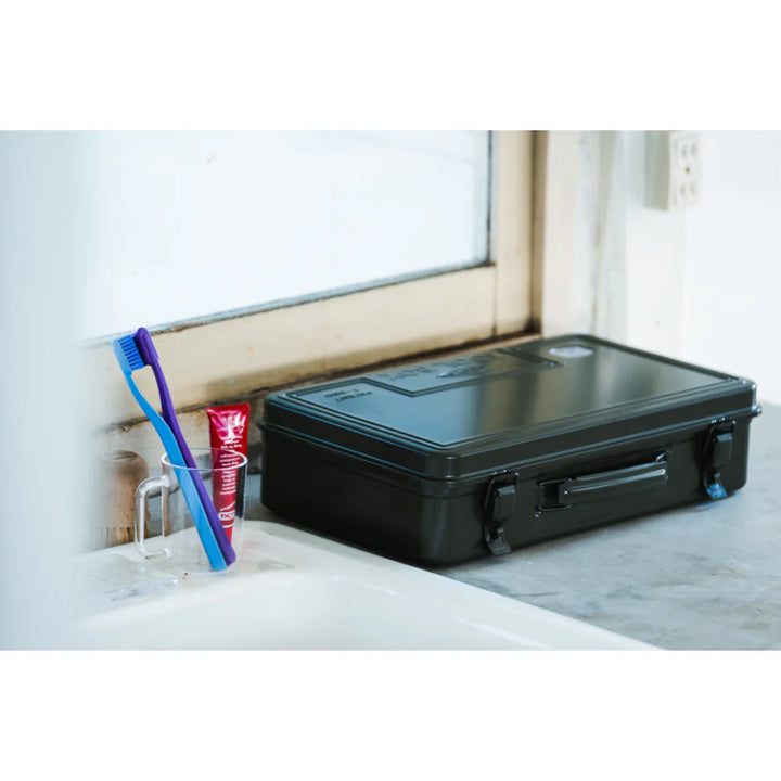 TOYO Trunk Shaped Toolbox T-360 - Black