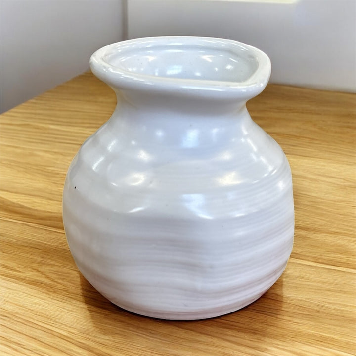 Tsuin Pourer - Shiro