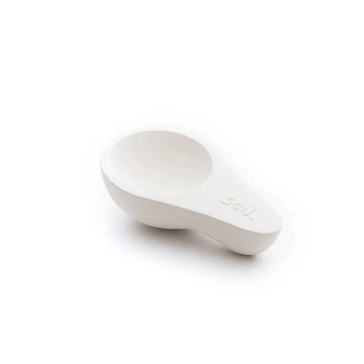 SOIL Cha-Saji Tea Scoop - White
