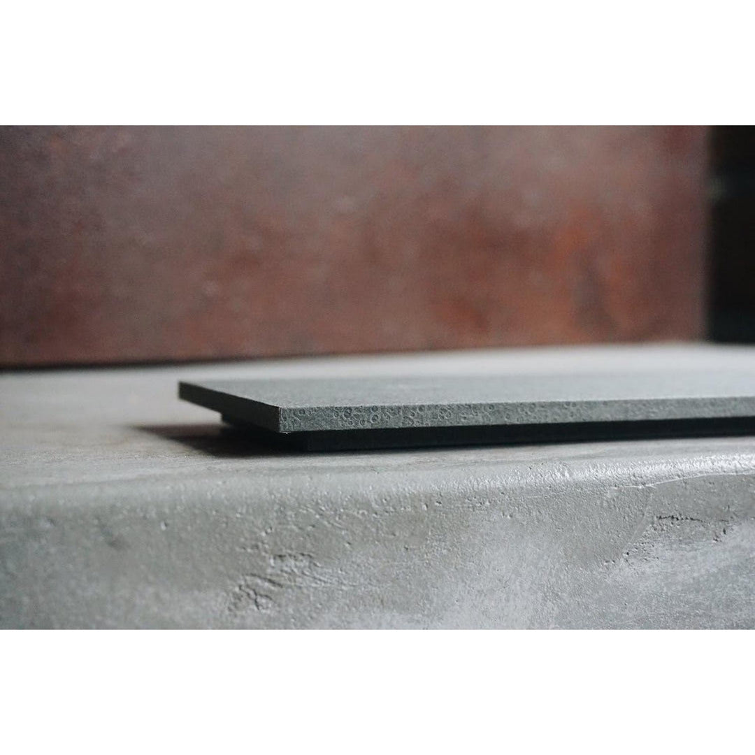 HAZE - Moon Surface Plate - Charcoal Black